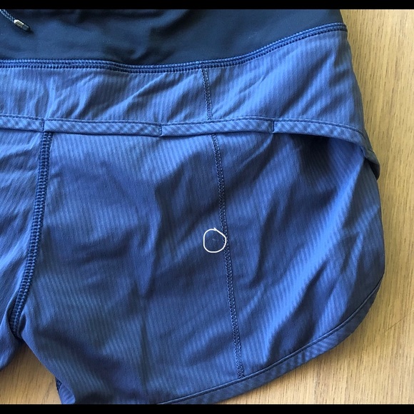 Lululemon purple pinstripe speed shorts 4 - Picture 6 of 8